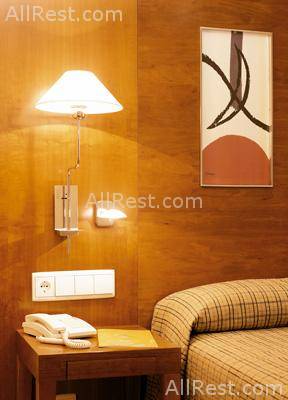 NH Las Artes 5
